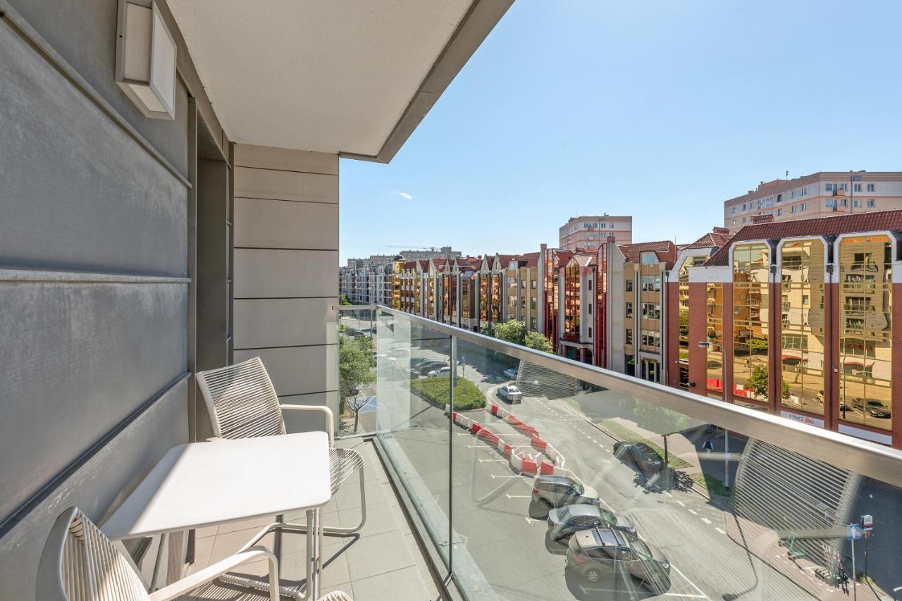 Waterlane Riverside Spa, Pool & Gym By Downtown Apartments Gdansk Luaran gambar