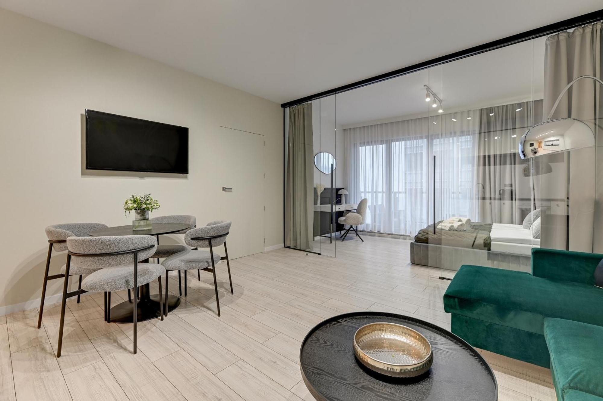 Waterlane Riverside Spa, Pool & Gym By Downtown Apartments Gdansk Luaran gambar